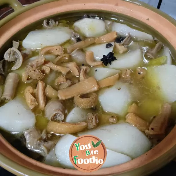 Stewed beef tripe with radish