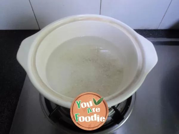 Appetizing, invigorating qi and essence -- [mustard and lean meat porridge]