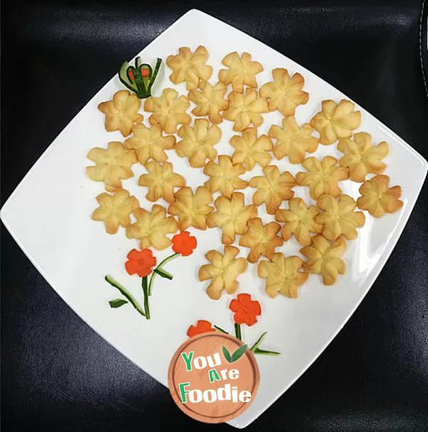 Chrysanthemum butter cookies