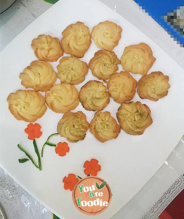 Chrysanthemum butter cookies