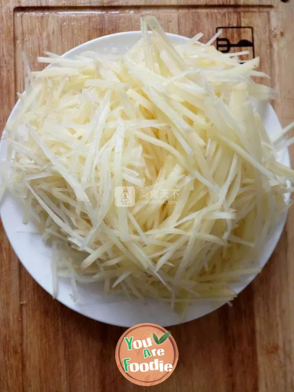 sour and spicy shredded potatoes