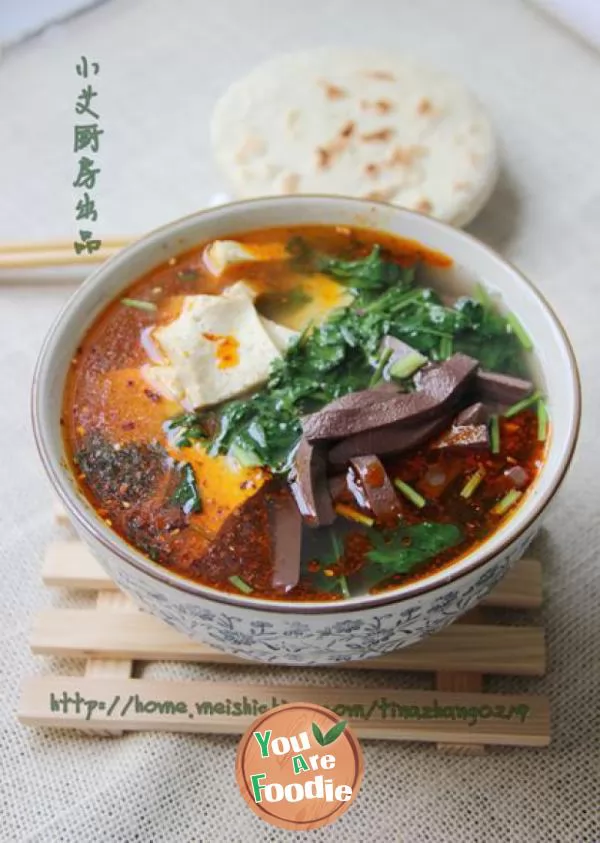 Shaanxi cuisine - sheep blood in powder soup