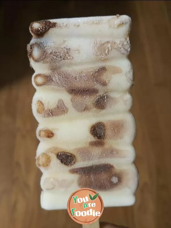 Yogurt and honey bean popsicle