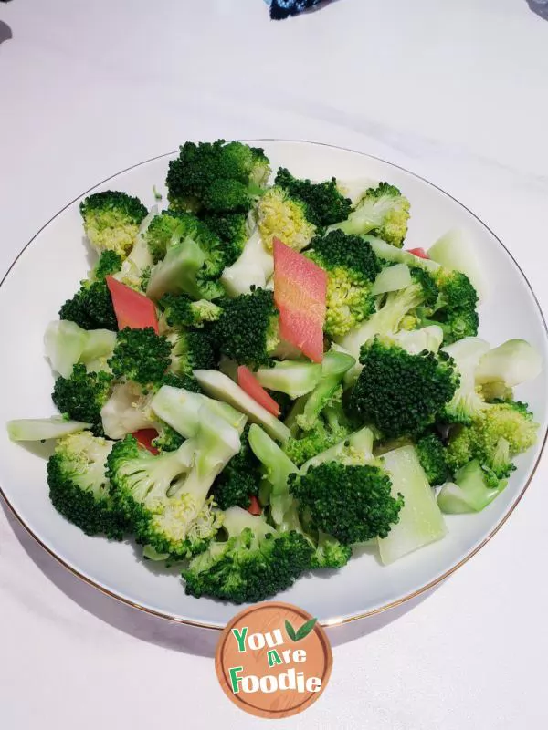 Broccoli in Chicken Sauce with Garlic