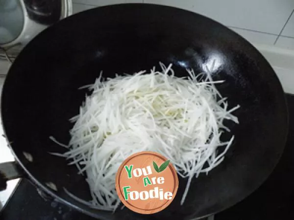 Kwai vegetarian dishes ----- stir fried shredded white radish