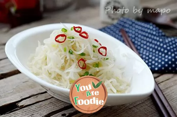 Kwai vegetarian dishes ----- stir fried shredded white radish