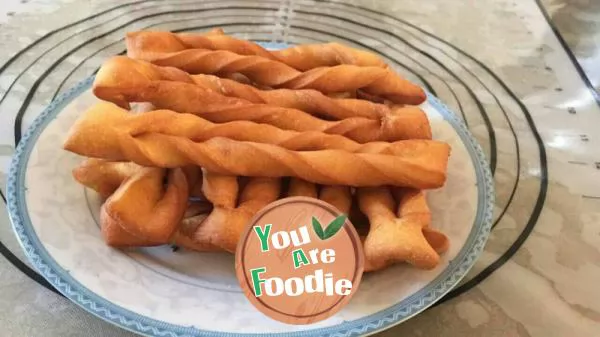 [Liaoning] sweet potato crispy fried dough twist