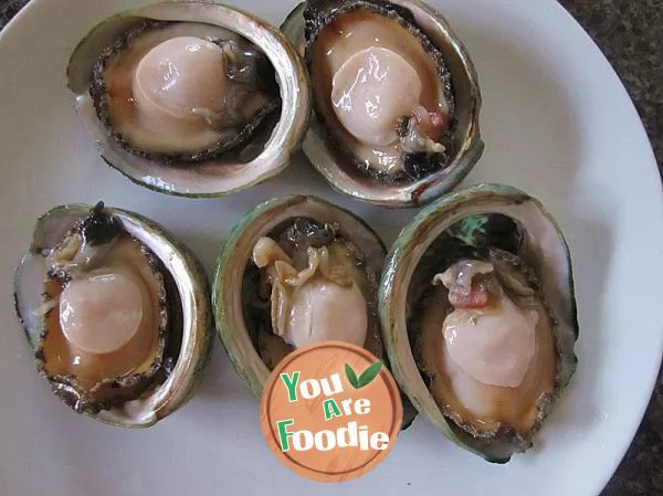 Steamed abalone 