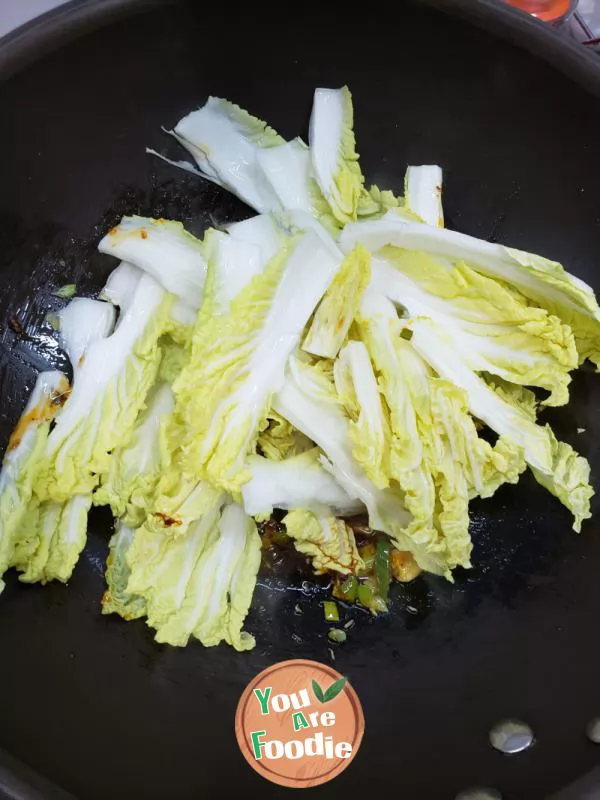 Stewed cabbage vermicelli