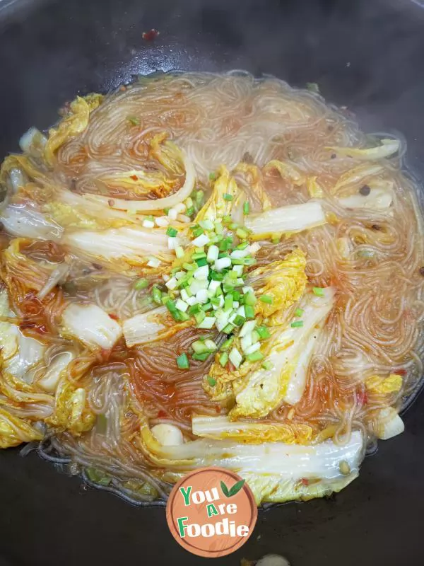 Stewed cabbage vermicelli