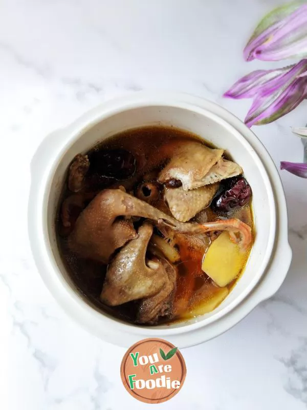 Red Ginseng and Pigeon Soup