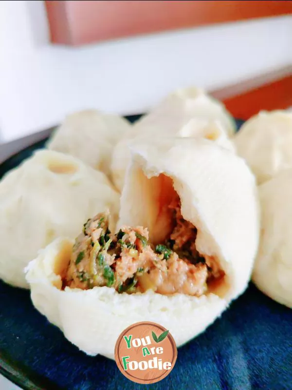 Stewed pork bun with soap