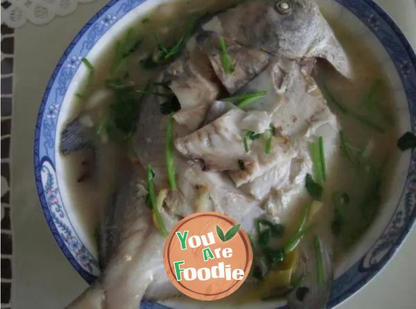 Steamed-pomfret-