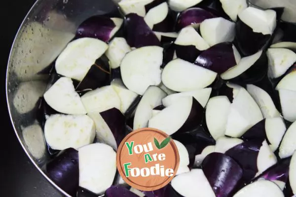 How to cook soft and glutinous eggplant
