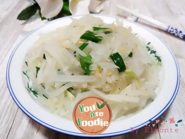 Fried shredded radish with shrimp skin
