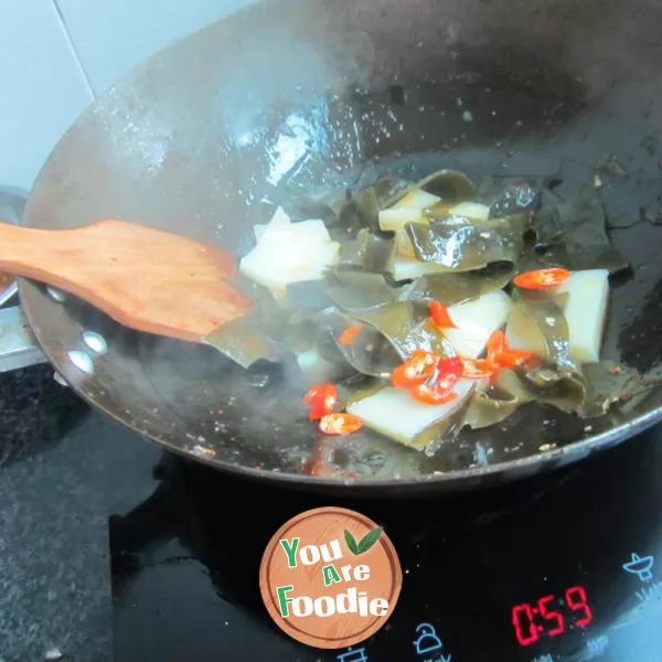 Braised rice and tofu with kelp