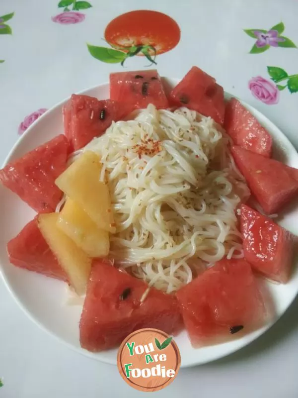 Iced-watermelon-Hami-melon-cold-noodles-~-sour-and-sweet-chilled-noodles