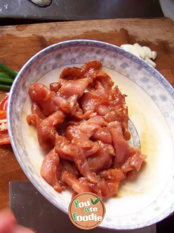 Fried tender meat slices with sweet potato