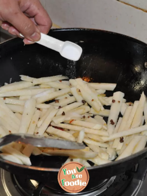 Fried tender meat slices with sweet potato