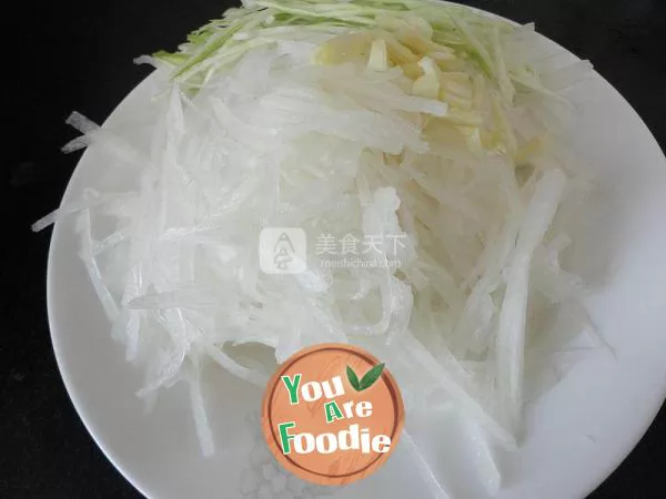 Fried shredded radish