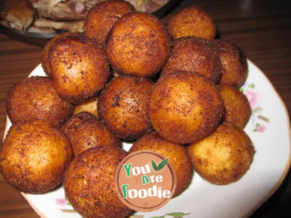 [Shandong-cuisine]-fried-taro-and-sweet-potato-balls