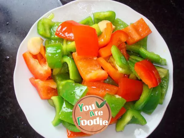 Fried beef with bell pepper