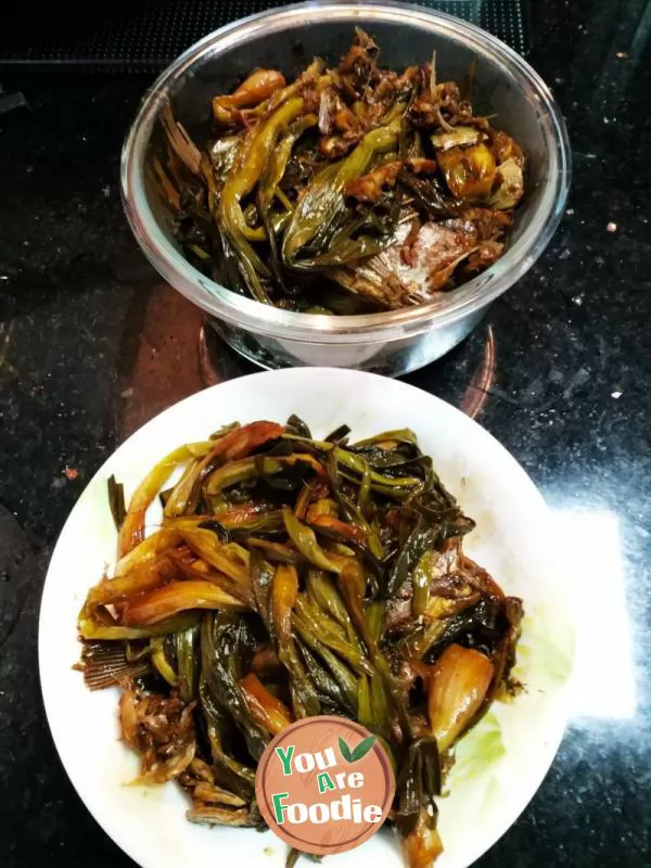 Ningbo roasted crucian carp with Scallion
