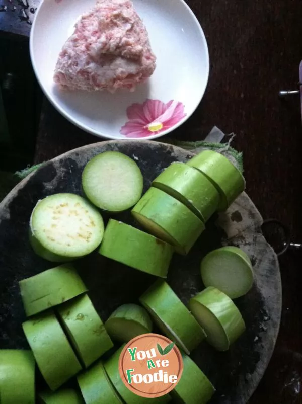 Eggplant with minced meat