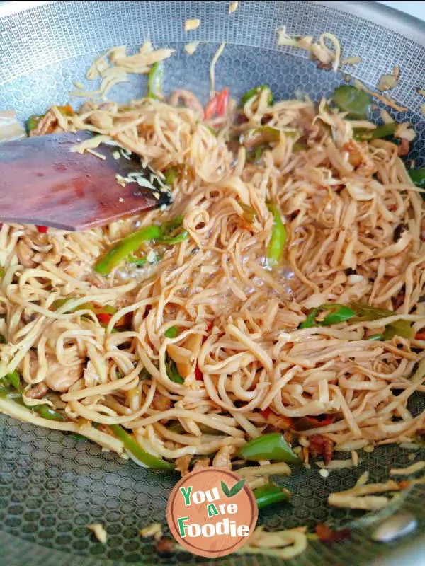 Stir fried shredded bamboo shoots