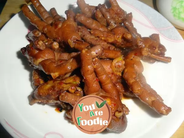 Spicy chicken feet