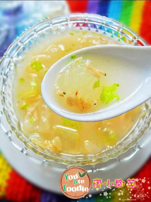 White gourd and shrimp soup