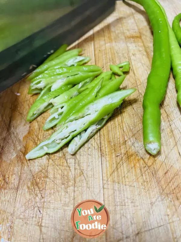 Dried bamboo shoots hot pot with pork trotters