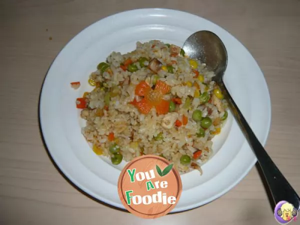 Fried-rice-with-salted-fish-and-chicken