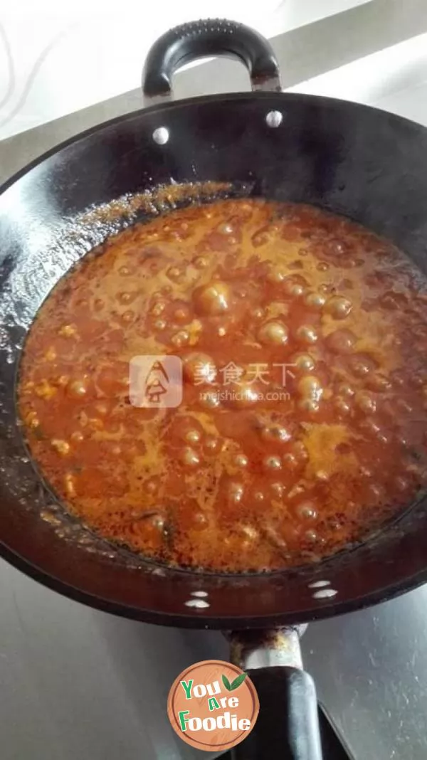 Hazelnut mushroom meat sauce