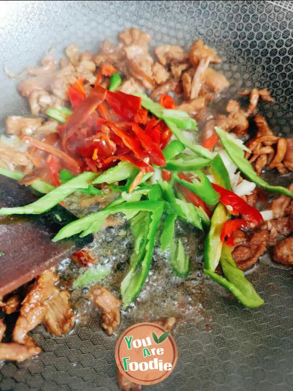 Fried pork slices with sweet potato