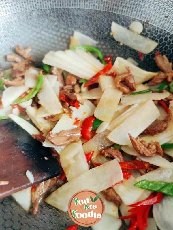 Fried pork slices with sweet potato