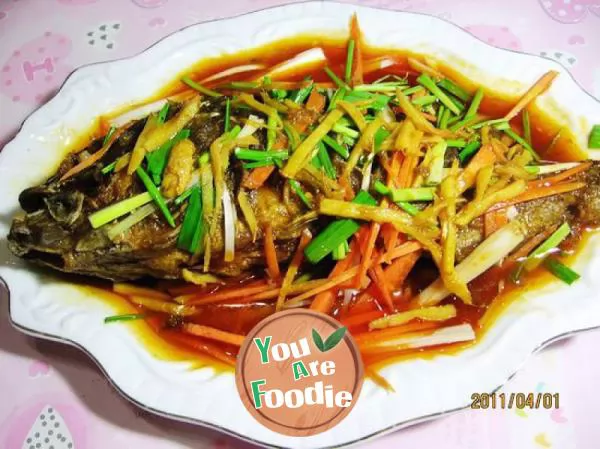 Sweet and sour black fish