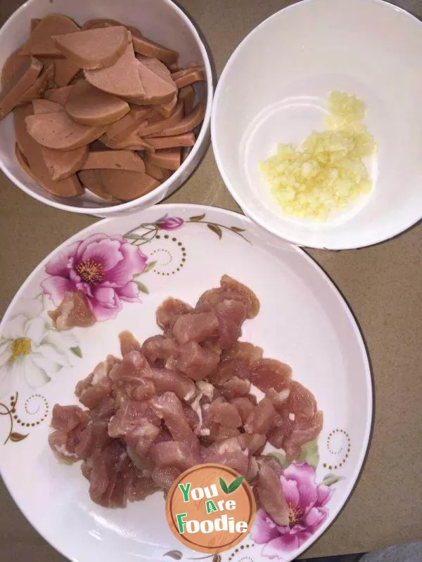 Fried meat with ham