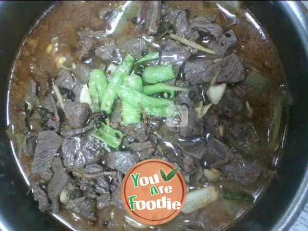 Boiled beef