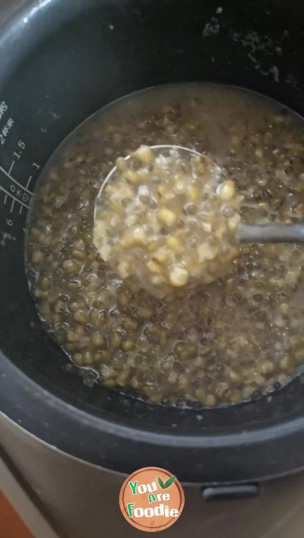 Mung bean and sago syrup