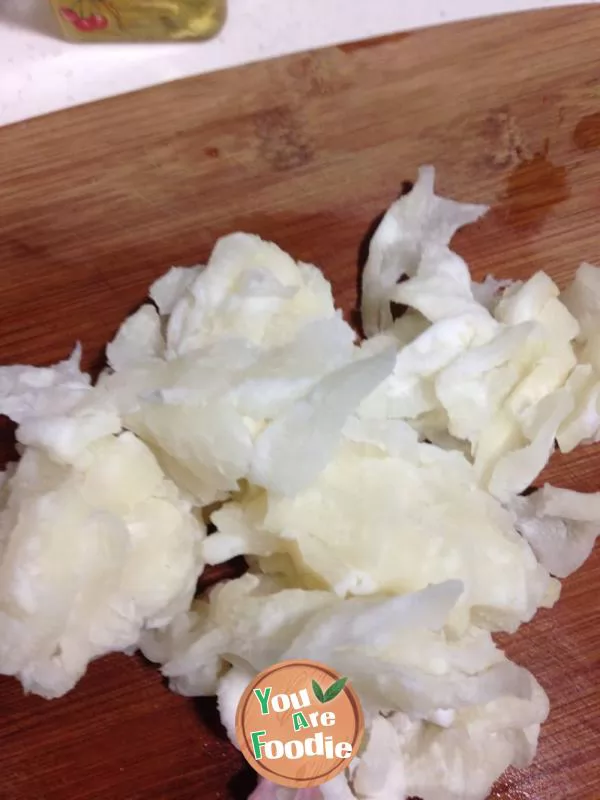 Braised pomelo peel