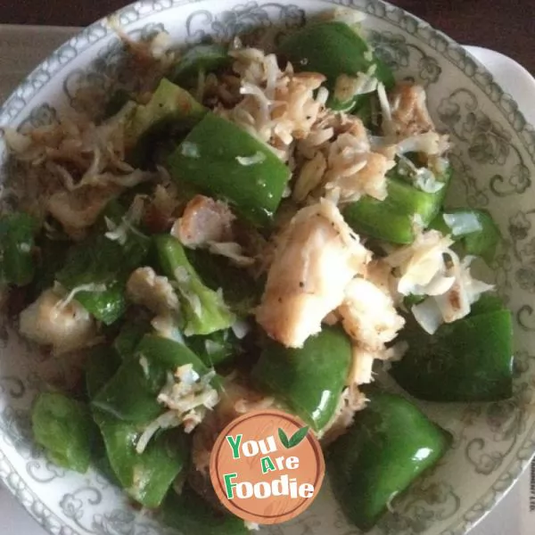 Fried-catfish-with-green-pepper