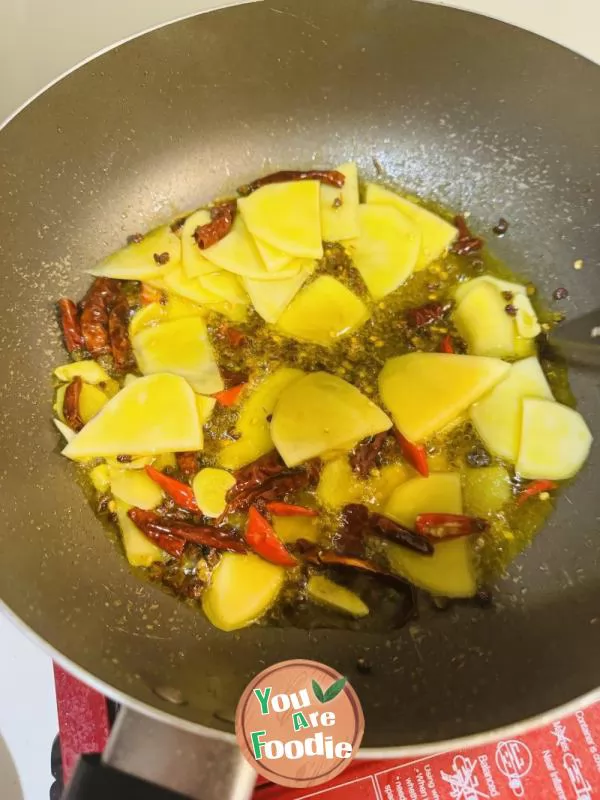 Bitter melon stir fried potatoes