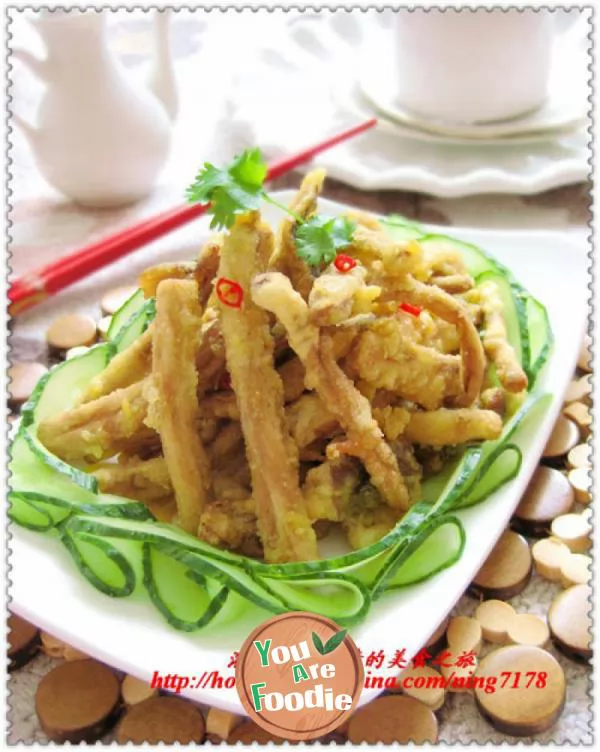 [Cantonese-cuisine]---salted-egg-yolk-tea-tree-mushroom