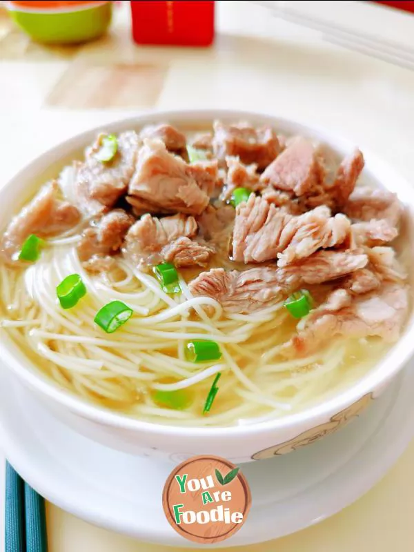 Noodles in beef broth