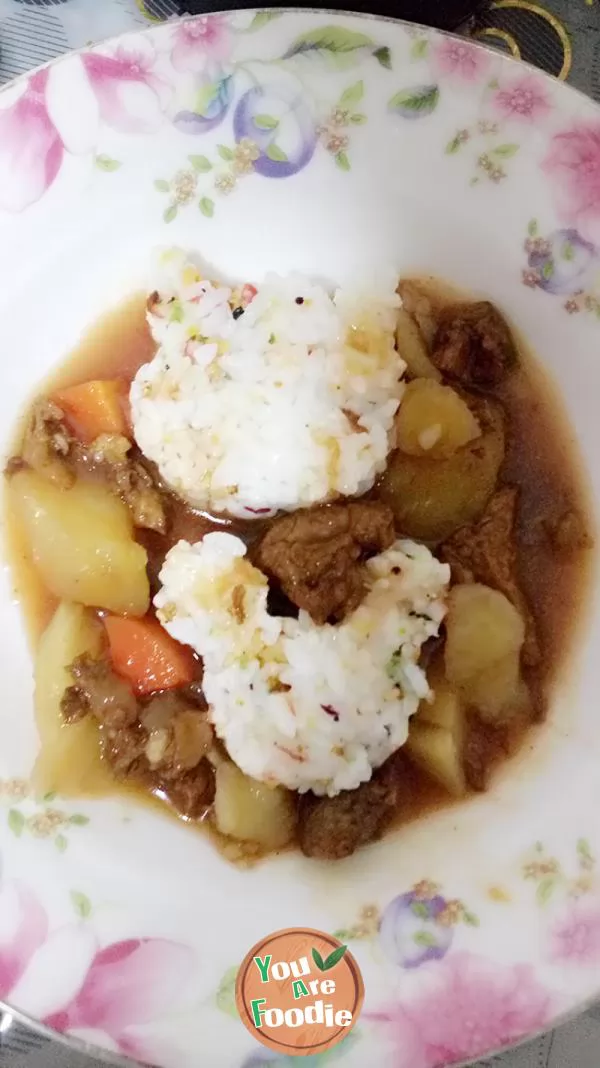 Braised beef with flower balls