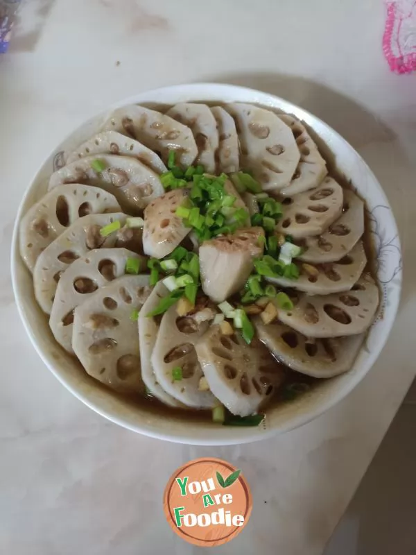 Braised meat with lotus root