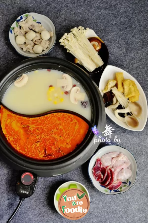 Soybean milk Yuanyang hot pot