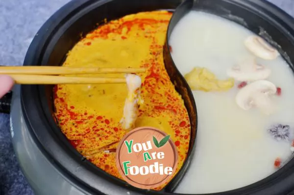 Soybean milk Yuanyang hot pot