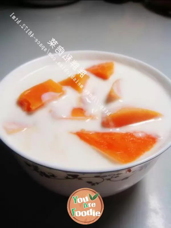 Papaya yogurt